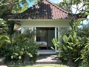 Un jardín fuera de Bodhi Bingin