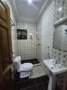Koupelna v ubytování Résidence Tango - Appartements Meublés + 14 fotografií