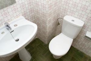 Kúpeľňa v ubytovaní Apartamentos Bahia Dorada y Iris