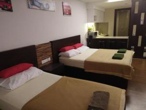 Gallery image of Best Studio Guest House in Kota Bharu