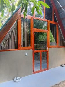 Φωτογραφία από το άλμπουμ του Villa σε Kekirawa