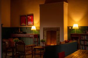 Χώρος καθιστικού στο Peacock Hill Sigiriya