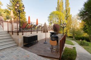 Zahrada ubytování Villa "La Bihourdière" - Propriété d exception sur parc arboré avec piscine chauffée + 23 fotografií