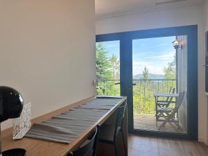 Ban công/sân hiên tại Bungalows da Travanca