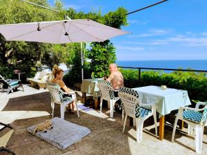 Gallery image of Gli Orti sul mare 1 Vista mare in Bordighera