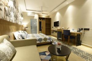 Televisyen dan/atau pusat hiburan di Hotel Eutopia