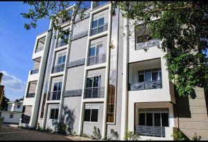 El edificio en el que está el departamento
