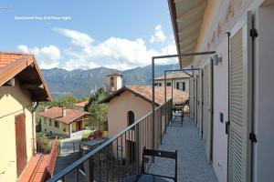 贝拉吉奥Casa Montebello的山景阳台。