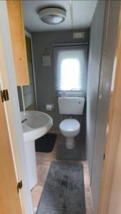 Gallery image of 6 Berth Caravan Skgeness Walshs Holiday Park in Winthorpe