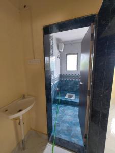 Ένα μπάνιο στο Chavan residency pg