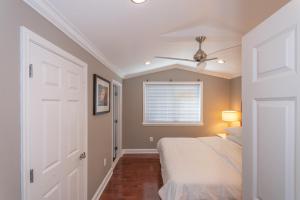 Katil atau katil-katil dalam bilik di Capital Stay Home Just Minutes from DC's Major Sights