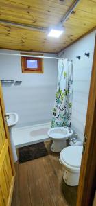 Ένα μπάνιο στο Cabañas Romaniel