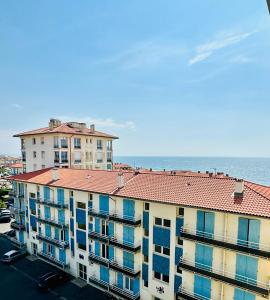 Γενική θέα στη θάλασσα ή θέα στη θάλασσα από  αυτό το διαμέρισμα