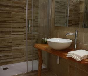 Kylpyhuone majoituspaikassa Aurivu