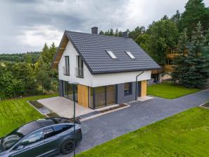 Το κτήριο όπου στεγάζεται  το παραθεριστικό πάρκο