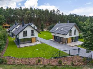 Το κτήριο όπου στεγάζεται  το παραθεριστικό πάρκο