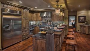 Η κουζίνα ή μικρή κουζίνα στο Winter Castle North