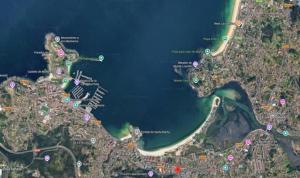 a map of a city and a body of water at Baiona by Ladeira in Baiona