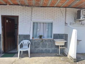 Balkón nebo terasa v ubytování 3 Kitnets