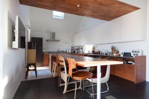 Η κουζίνα ή μικρή κουζίνα στο Shimokitazawa large Studio for family