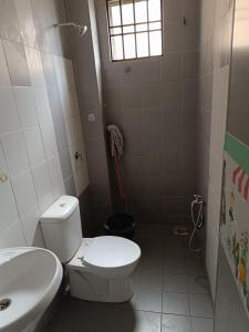 Koupelna v ubytování FAs KLIA Guesthouse Near KLIA