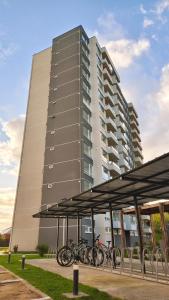 Budova, kde se apartmán nachází + 29 fotografií