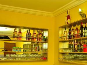 Зображення з фотогалереї помешкання Yetunde Ajayi Airport Hotel у місті Лагос +18 фото