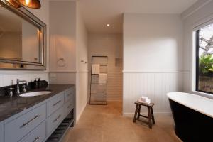 Η κουζίνα ή μικρή κουζίνα στο The Brooklet +16 φωτογραφίες