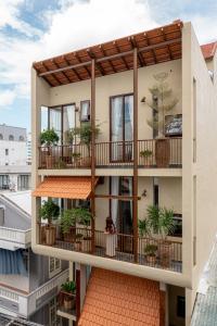 Балкон или терраса в HÔM Stay - Phố đi bộ