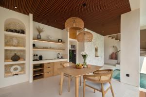 Kuchyň nebo kuchyňský kout v ubytování Solaya Villas