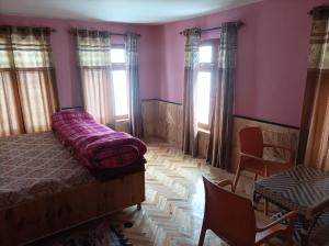 Fotografie z fotogalerie ubytování Snow Peaks View Homestay v destinaci Gondla