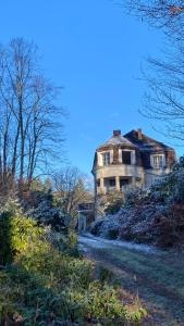 Το κτήριο όπου στεγάζεται  το bed & breakfast