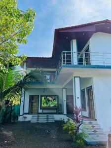 Φωτογραφία από το άλμπουμ του Roadway Inn σε Murud