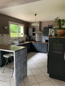 Η κουζίνα ή μικρή κουζίνα στο Maison L +5 φωτογραφίες