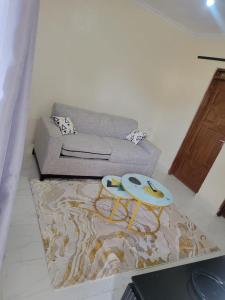 Posezení v ubytování URBAN NEST HOMEs MACHAKOS