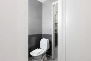 O baie la Kotimaailma Aparthotel Ankkuri - 4 Bedroom