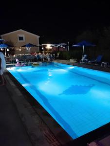 Πισίνα στο ή κοντά στο Villa Eleni Holidays Resort +98 φωτογραφίες