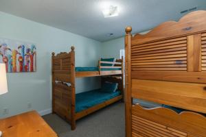 En eller flere senge i et værelse på The Ellis House