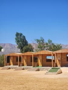 a house under construction in the middle of the desert at Southern spirit in Nuweiba