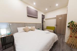 Imagen de la galería de 慕湖民宿位於梅花湖畔可包棟寵物友善, en Luodong