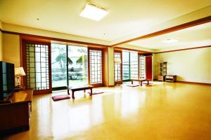 Gallery image of 레전드호텔 in Daejeon +20 photos