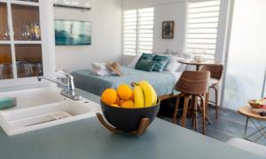 Posezení v ubytování Casa Brisa del Mar - Steps to Montones Beach + 16 fotografií