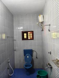 Bilik mandi di Q inn