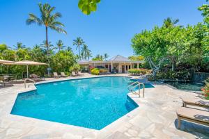 Πισίνα στο ή κοντά στο Enjoy Ocean Views from Mauna Lani Point A105