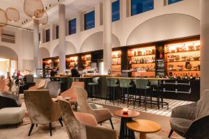 Ο χώρος του lounge ή του μπαρ στο A-ROSA Sylt