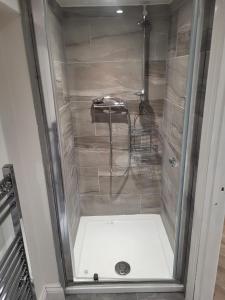 Et badeværelse på Cwtch on The meadow