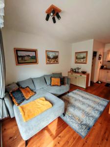 Posezení v ubytování FAMILY APARTMENT LAURA Bad Kleinkirchheim