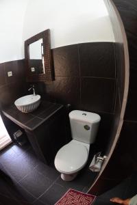 Gallery image of Relaxing Homestay in Kuta Lombok