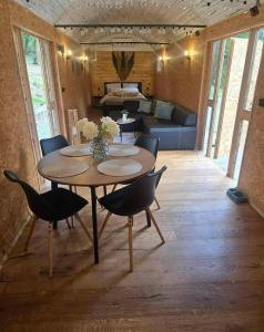 Χώρος καθιστικού στο Obytný vagón