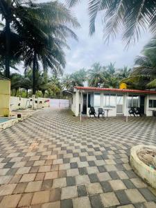 Budova, kde se ubytování v soukromí nachází + 17 fotografií